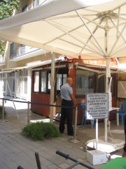 04-Checkpoint Ledras Street